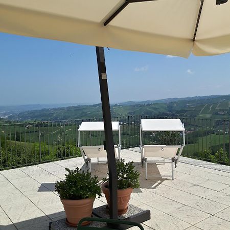 Agriturismo Cascina Rabalot Diano d'Alba Exterior photo